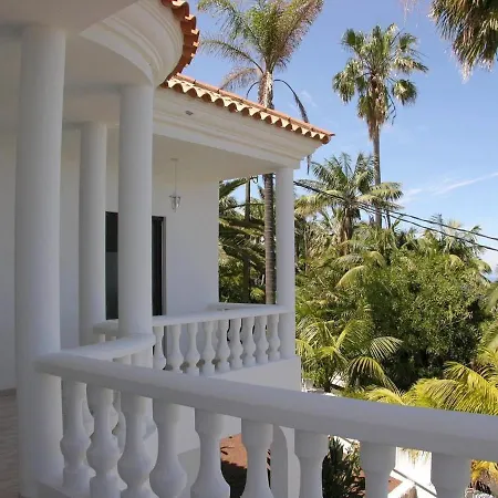 Colonial Holiday home