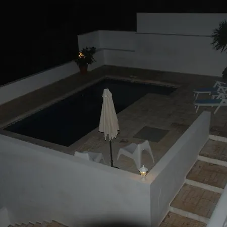 Colonial بيت للعطل *